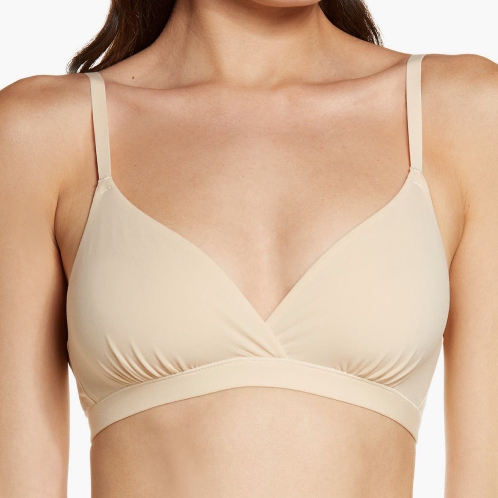 Skims fits everybody bralette